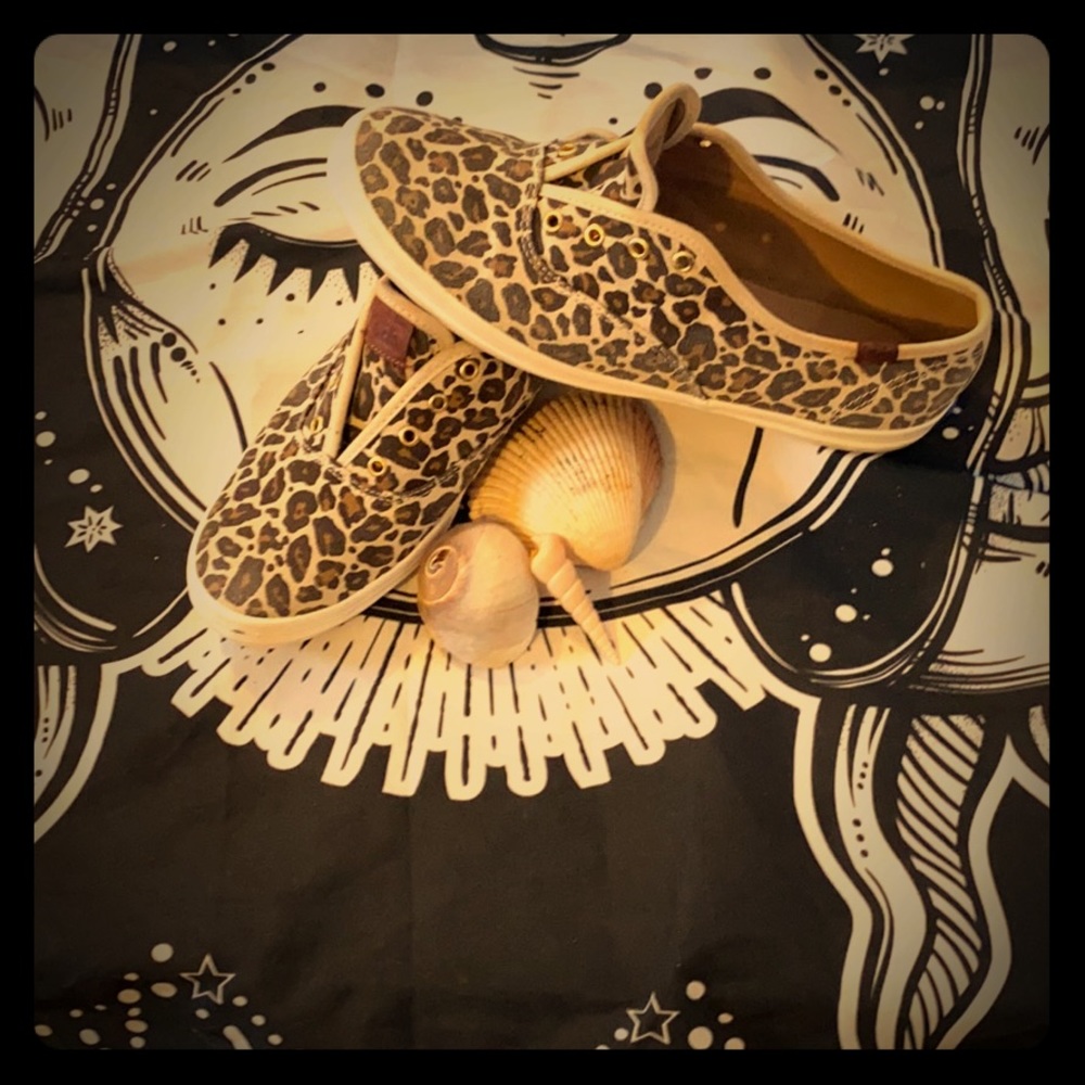 KEDS! Women’s loafer like shoes